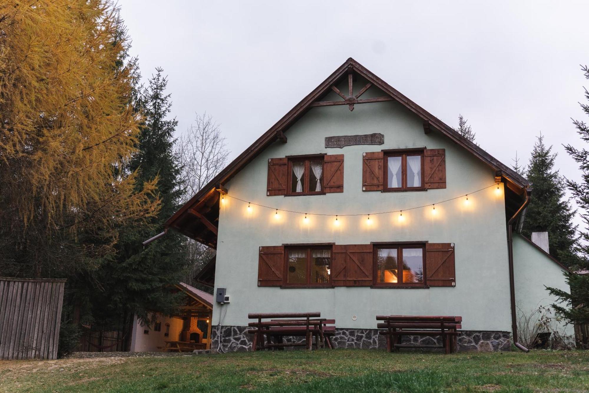 Csaloka Kulcsoshaz Villa Harghita-Bai Exterior photo
